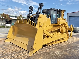 D8T
