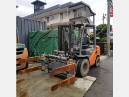 TOYOTA Forklifts 50-8FD30 2008