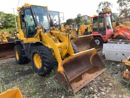 KOMATSU Wheel loaders WA70-1 1990