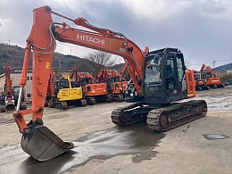 HITACHI Excavators ZX135USK-6 2017