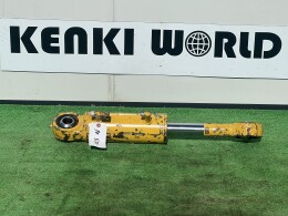 コマツ 中古パーツ シリンダー -