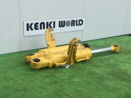 コマツ 中古パーツ シリンダー -