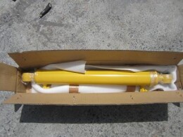 KOMATSU Parts/Others(Construction) Cylinder -