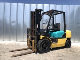 KOMATSU Forklifts FD25T-12 1999