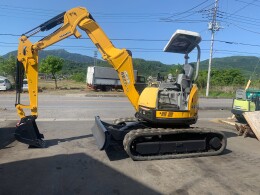 YANMAR Mini excavators B4-6A 2014