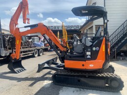 HITACHI Mini excavators ZX30U-5B -