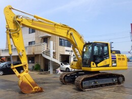 KOMATSU Excavators PC200-11 2021