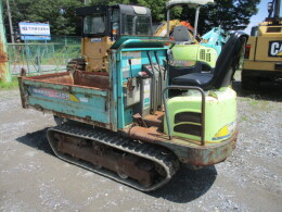 YANMAR Carrier dumps C12R 2004