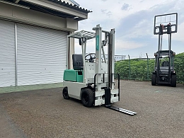KOMATSU Forklifts FB09-3 2009