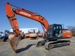 HITACHI Excavators ZX200-6 2019