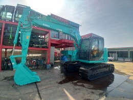 KOBELCO Excavators SK135SR-3 2017