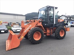 日立建機 Tiresショベル(Wheel Loaderー) ZW100 2011