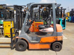 TOYOTA Forklifts 7FB25 2013