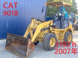 CATERPILLAR Wheel loaders 901B 2007