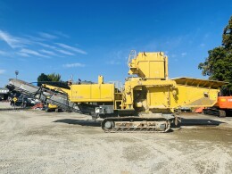 KOMATSU Wood chippers/Crushers BZ200-1 -