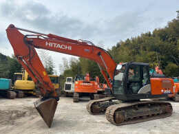 HITACHI Excavators ZX200-6 2021