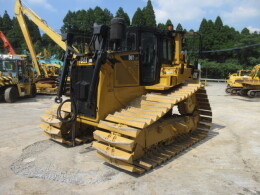 CATERPILLAR Bulldozers D6T 2015