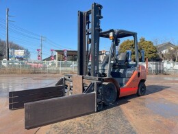 TOYOTA Forklifts 02-8FD25 2015