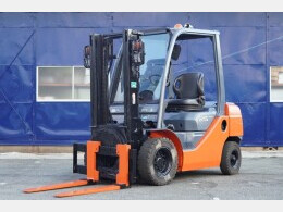 TOYOTA Forklifts 02-8FD25 2014